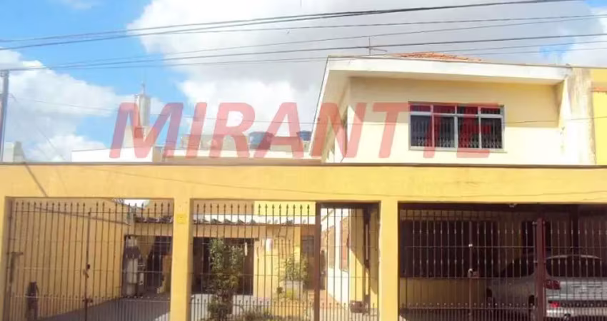 Sobrado de 250m² com 4 quartos em Ponte Rasa