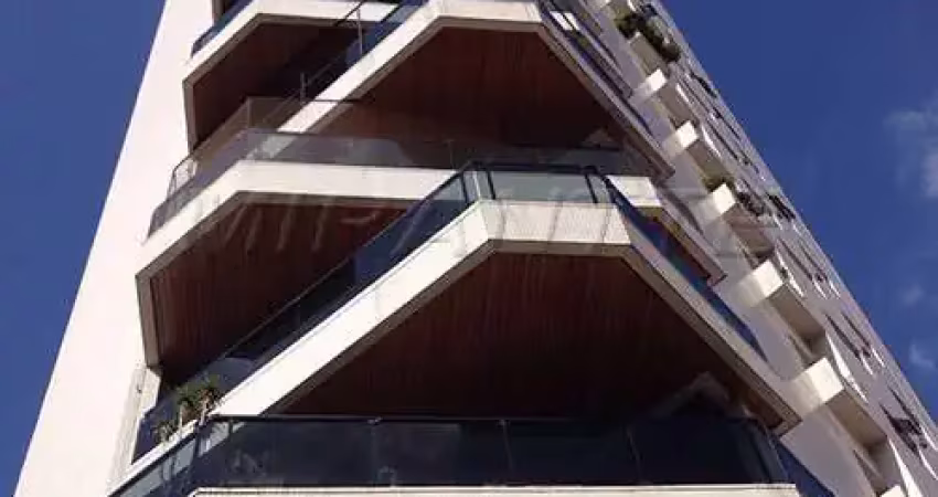 Apartamento de 220m² com 4 quartos em Santana