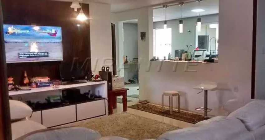 Cond. fechado de 700m² com 3 quartos em Serra Da Cantareira