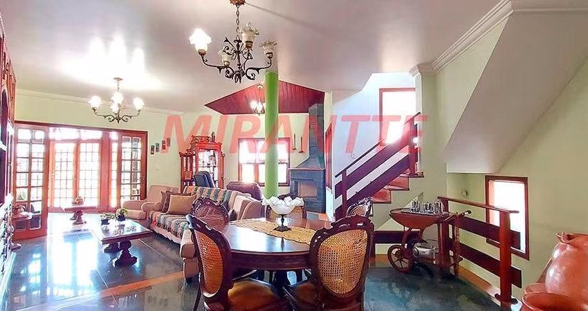 Sobrado de 229m² com 3 quartos em Palmas Do Tremembé