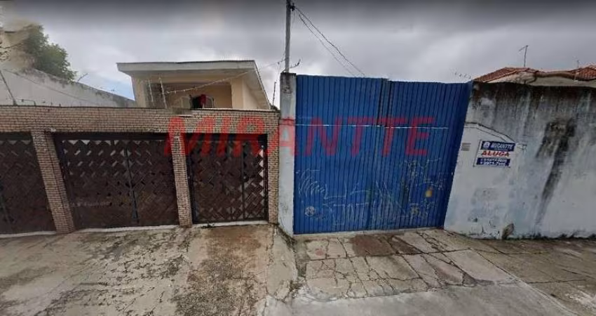 Sobrado de 210m² com 3 quartos em Carandiru