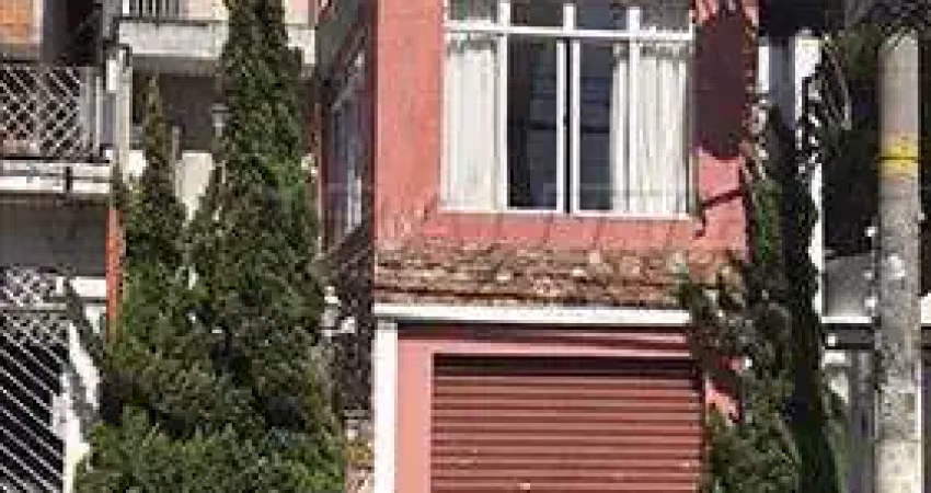Sobrado de 136m² com 3 quartos em Santana