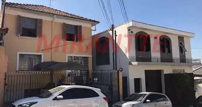 Sobrado de 201m² com 7 quartos em Vila Mazzei