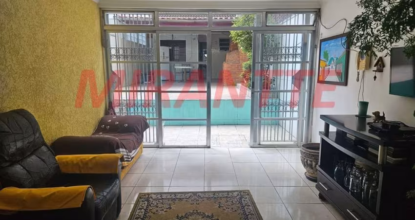 Sobrado de 217m² com 3 quartos em Santana