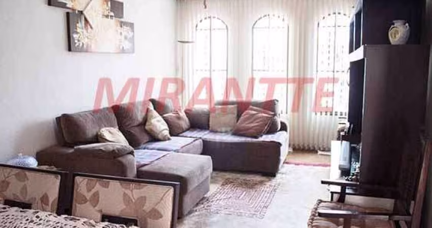 Sobrado de 171m² com 4 quartos em Vila Gustavo