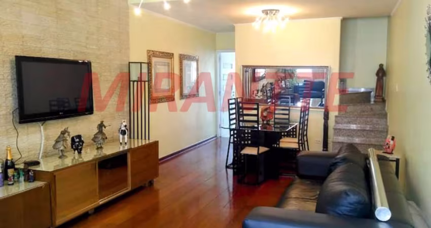 Sobrado de 180m² com 4 quartos em Santana