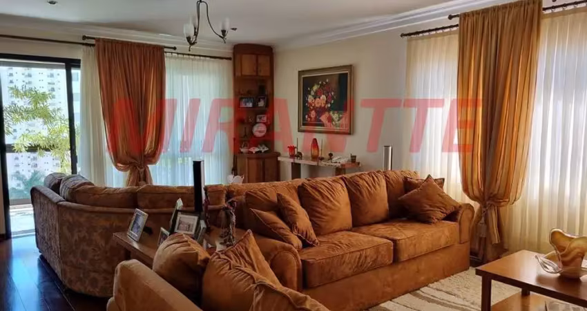 Apartamento de 220m² com 4 quartos em Santana