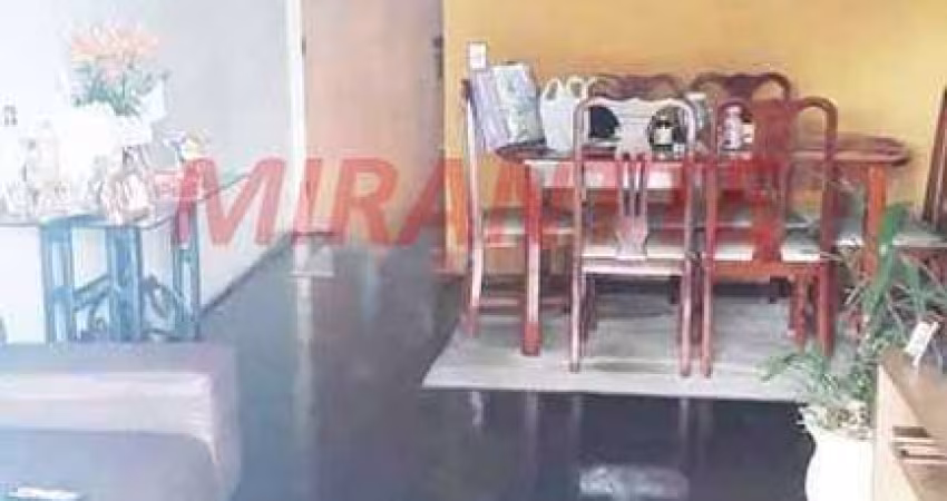 Apartamento de 75m² com 3 quartos em Santana