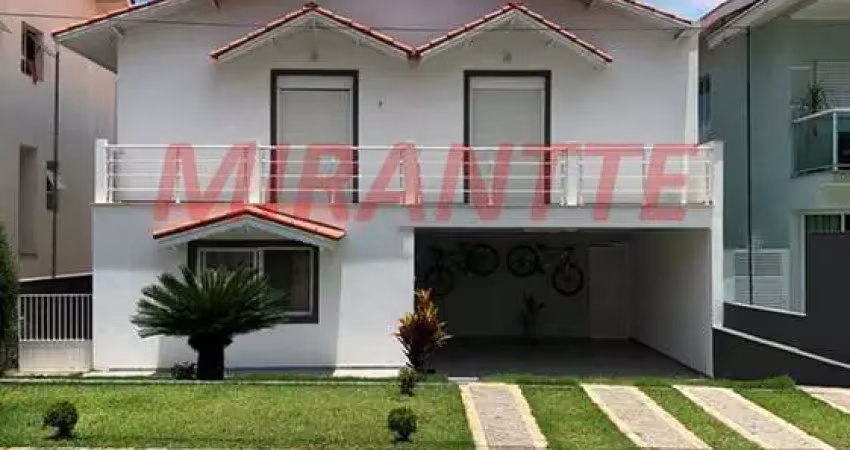 Casa com 4 quartos à venda na Rua Espanha, Centro, Arujá