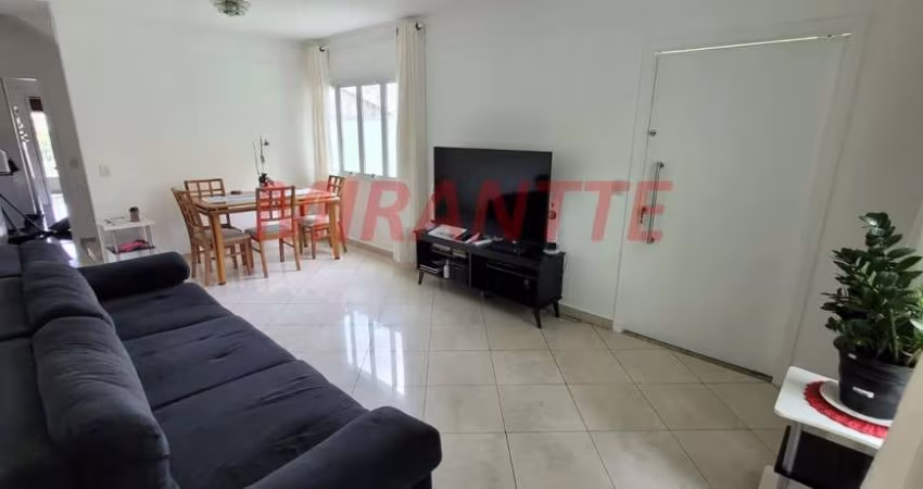 Sobrado de 214m² com 5 quartos em Santa Terezinha