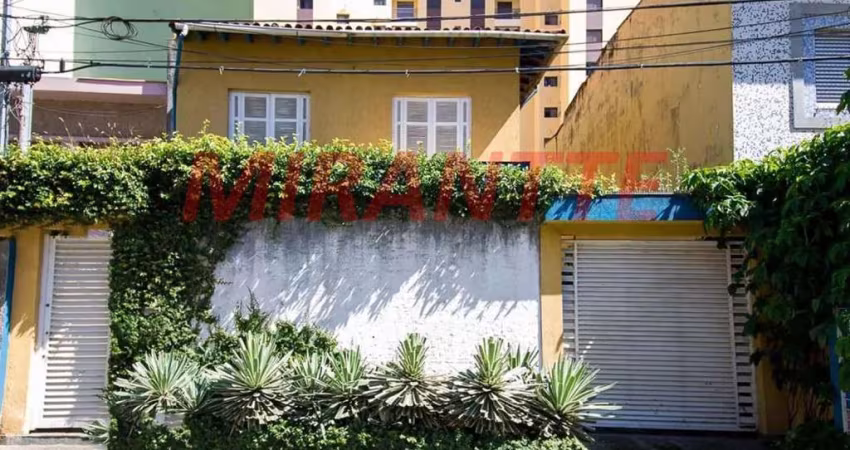 Sobrado de 280m² com 5 quartos em Aclimação