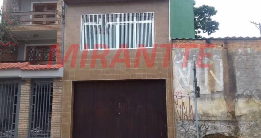 Sobrado de 350m² com 4 quartos em Jardim Peri