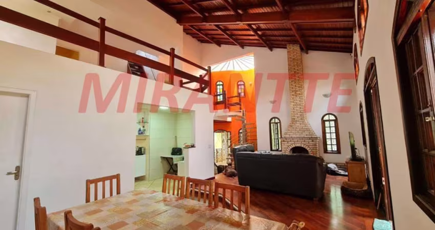 Sobrado de 246m² com 4 quartos em Palmas Do Tremembé