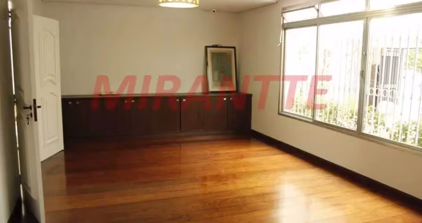 Sobrado de 420m² com 4 quartos em Moema