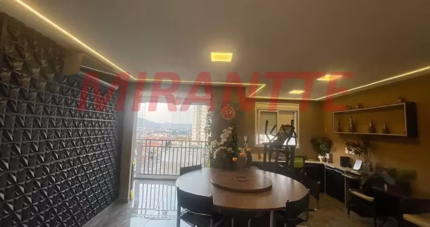 Apartamento de 59m² com 2 quartos em Vila Nivi