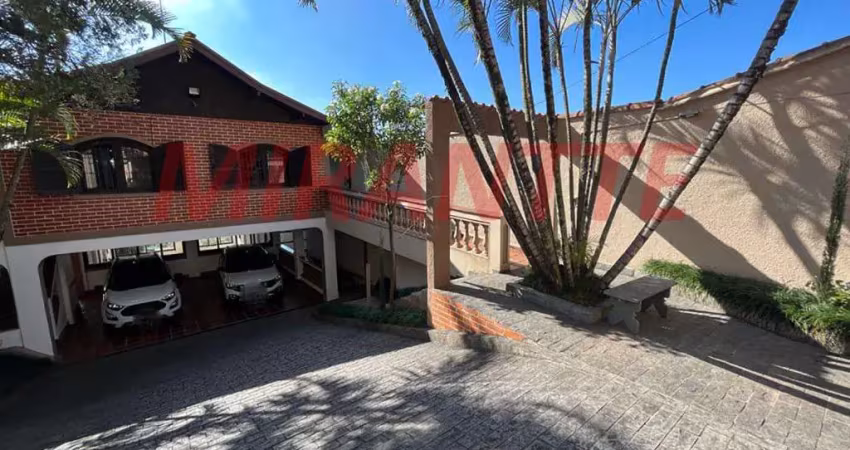 Casa terrea de 400m² com 3 quartos em Tremembe