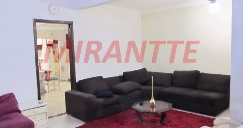 Sobrado de 170m² com 3 quartos em Santana