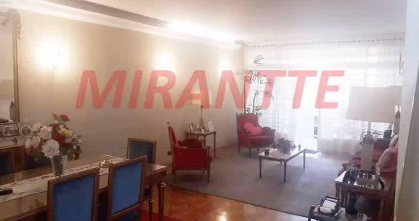 Sobrado de 300m² com 4 quartos em Santana