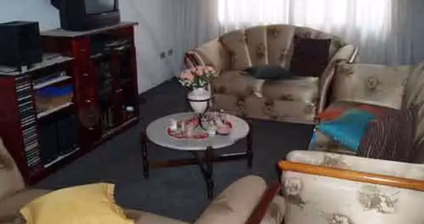 Casa com 3 quartos à venda na Rua Carlos Belmiro Correia, Parque Peruche, São Paulo