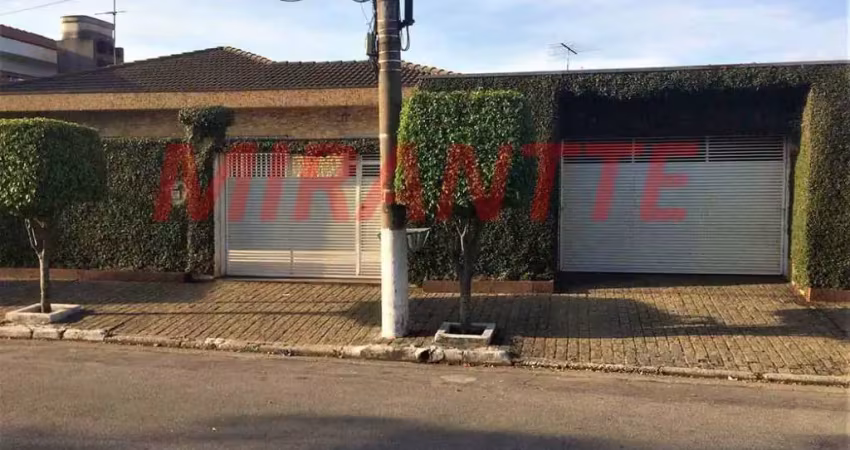 Casa terrea de 266m² com 4 quartos em Vila Sabrina