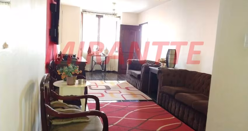 Sobrado de 259m² com 255 quartos em Jardim Vila Galvão