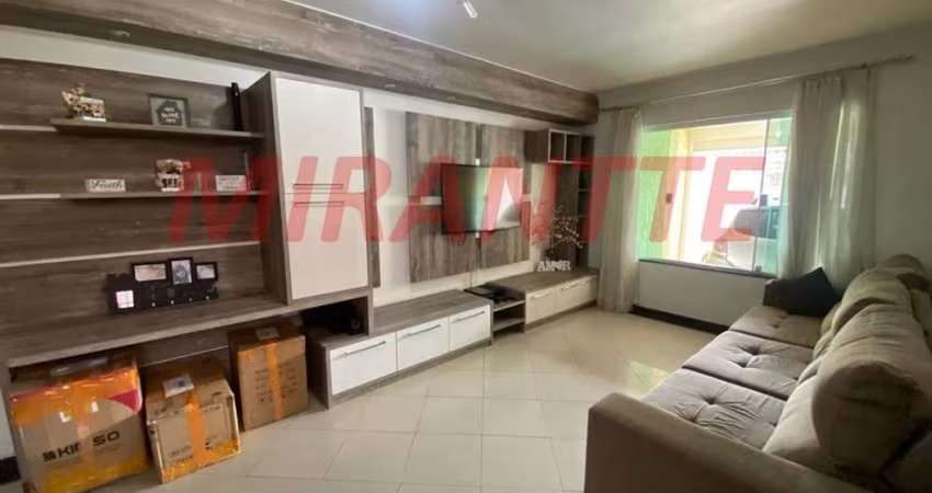 Sobrado de 132m² com 4 quartos em Jaçana