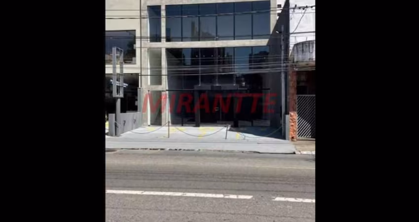 Comercial de 492m² em Anália Franco