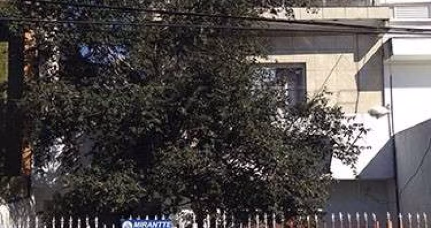 Sobrado de 150m² com 5 quartos em Lauzane Paulista