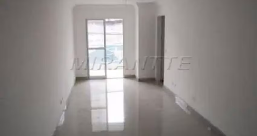 Apartamento de 64m² com 2 quartos em Vila Aurora