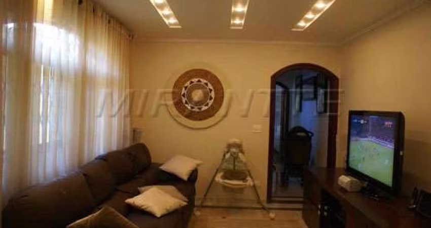 Sobrado de 186m² com 3 quartos em Parque Novo Mundo