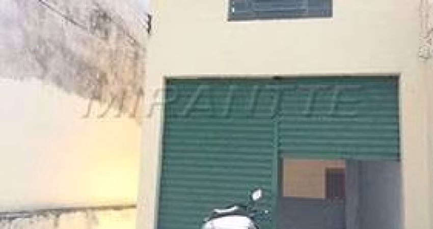Comercial de 220m² em Limão