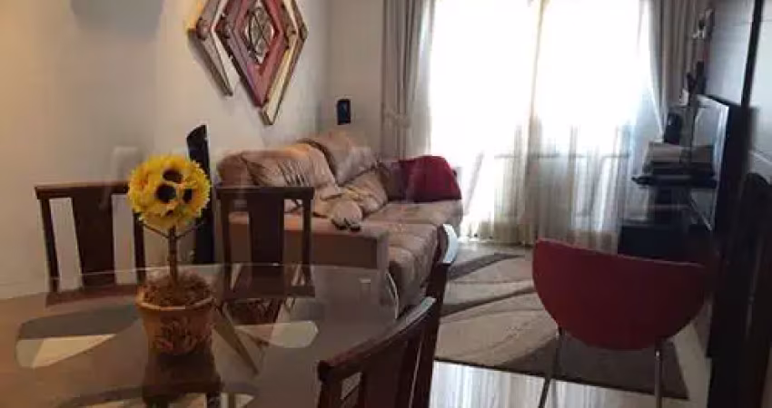 Apartamento de 60m² com 2 quartos em Vila Aurora