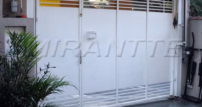 Sobrado com 2 quartos em Chacara Nossa Sra. Aparecida