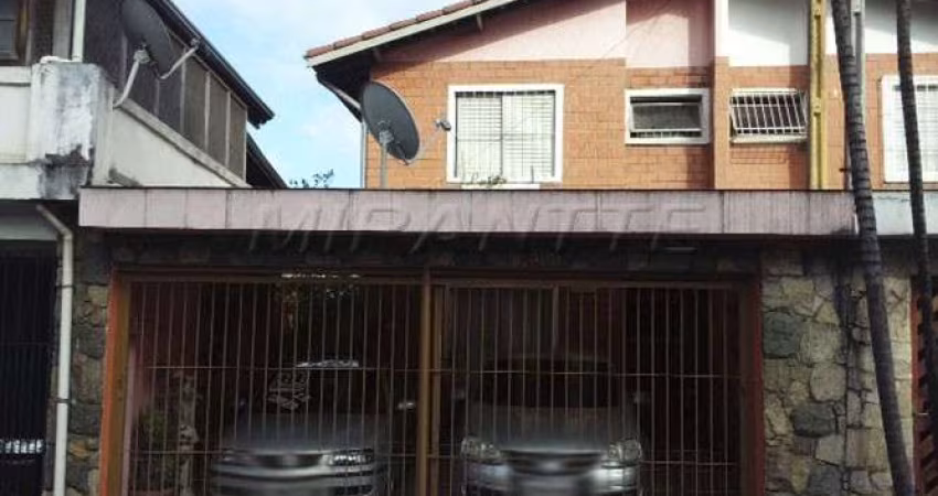 Sobrado de 130m² com 3 quartos em Vila Verde
