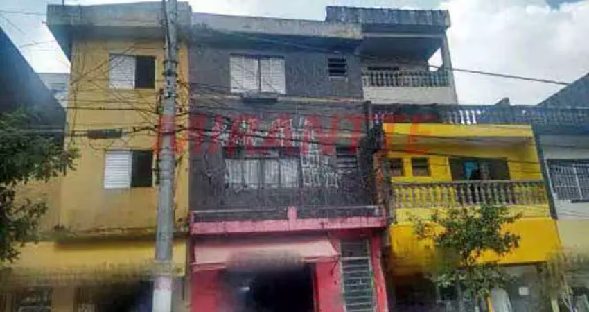 Sobrado de 300m² com 3 quartos em Jaraguá