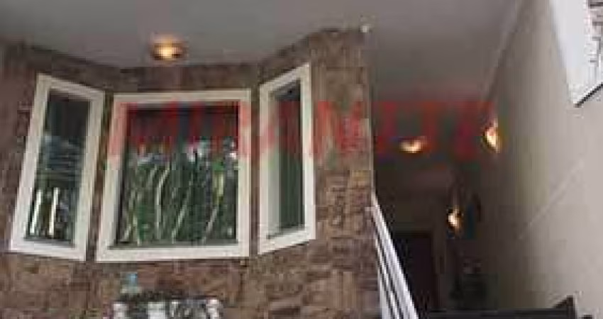 Sobrado de 149m² com 4 quartos em Tremembe