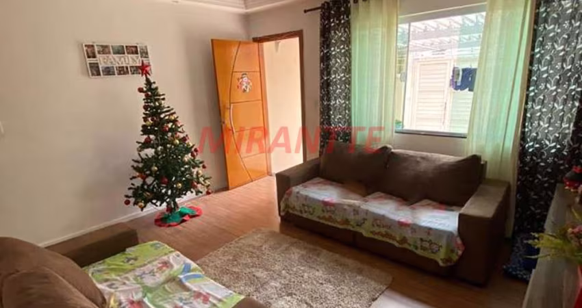 Sobrado de 113m² com 2 quartos em Vila Nova Mazzei
