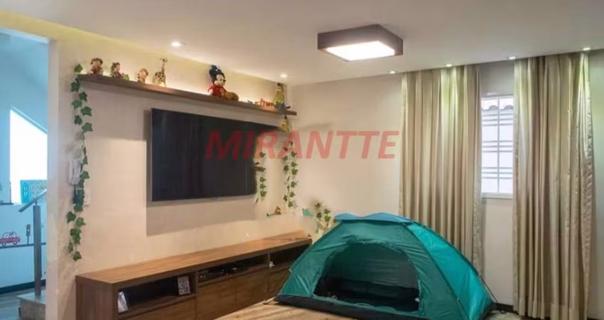 Cond. fechado de 160m² com 3 quartos em Santana