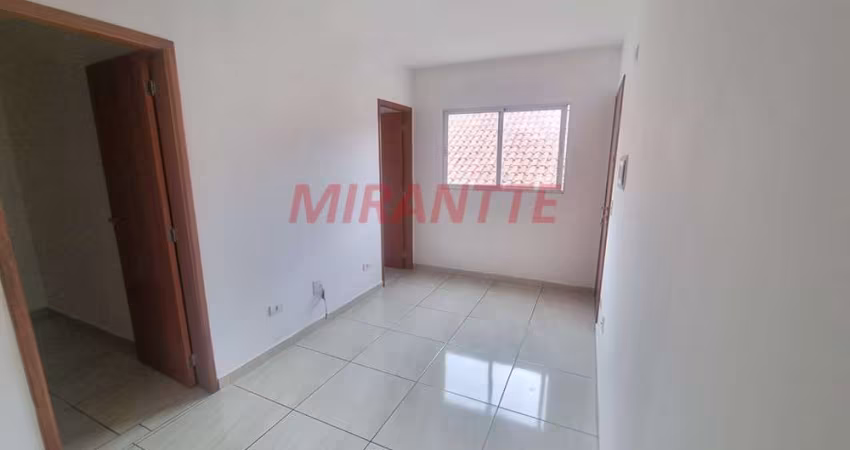 Apartamento de 44m² com 2 quartos em Vila Gustavo