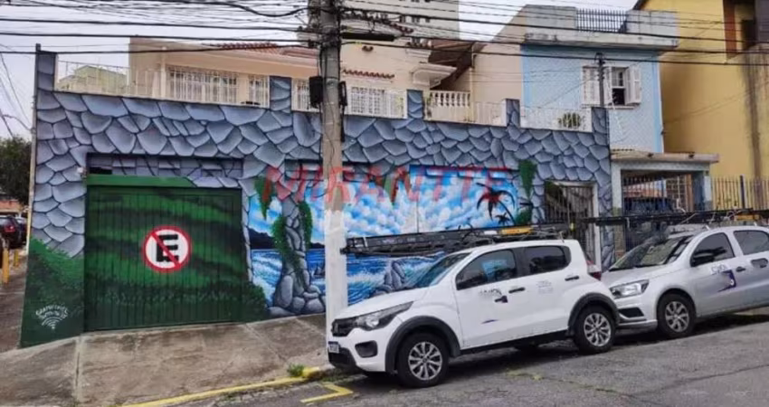 Sobrado de 180m² com 2 quartos em Vila Gustavo