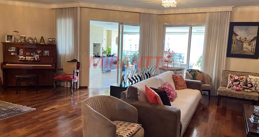 Apartamento de 2.64m² com 4 quartos em Santana