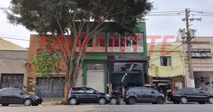 Comercial de 600m² em Luz