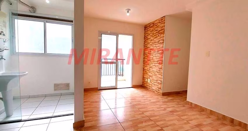 Apartamento de 49m² com 2 quartos em Vila Mazzei