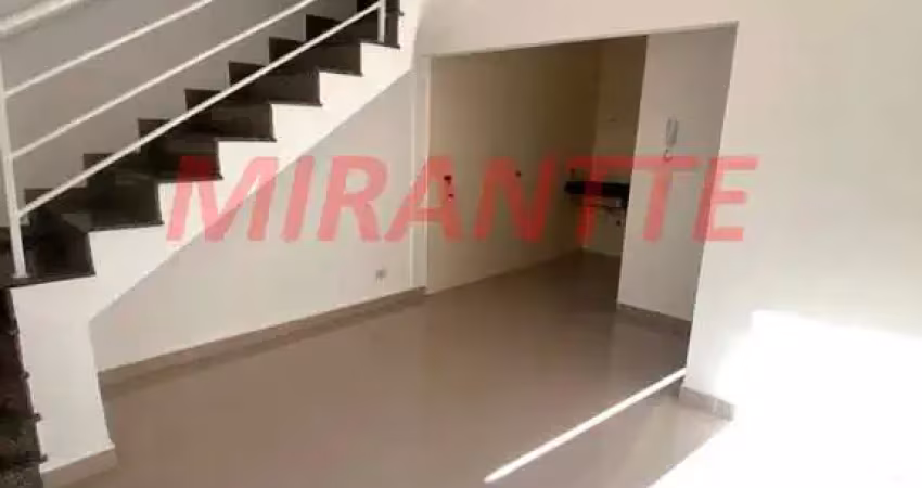 Cond. fechado de 54m² com 2 quartos em Jaçana