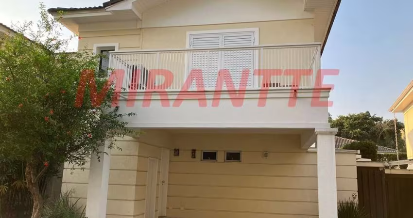Cond. fechado de 237m² com 3 quartos em Jardim Leonor Mendes De Barros