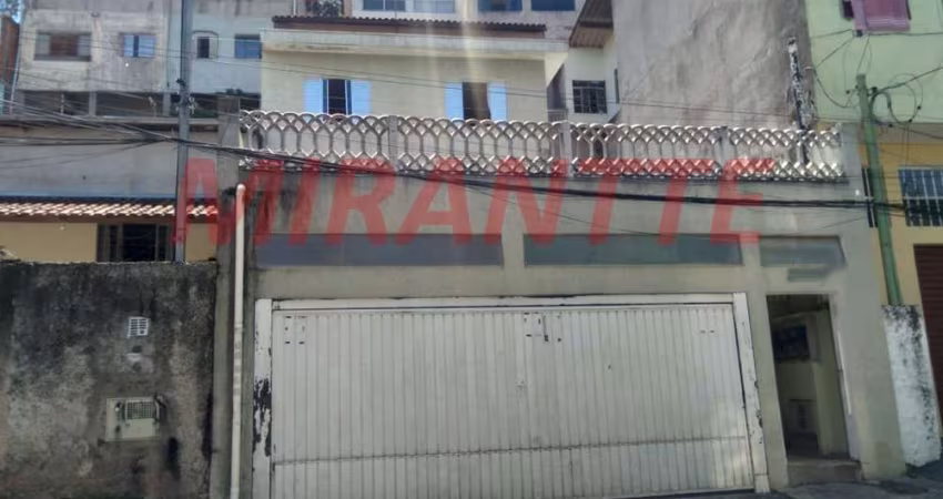 Casa terrea de 240m² com 4 quartos em Tremembe