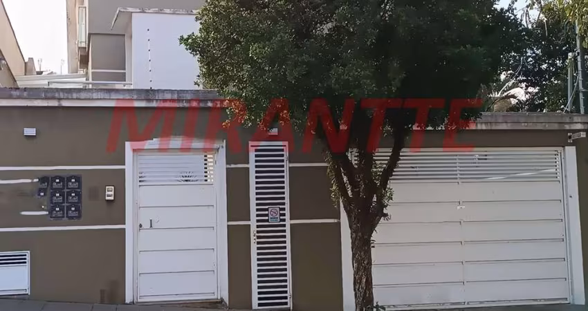 Cond. fechado de 70m² com 2 quartos em Vila Maria Alta