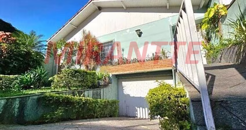 Sobrado de 238m² com 3 quartos em Vila Rosa