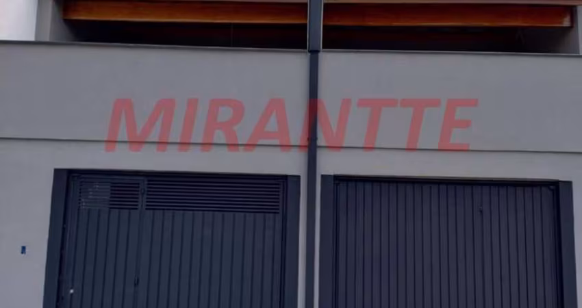 Sobrado de 140m² com 2 quartos em Parada Inglesa