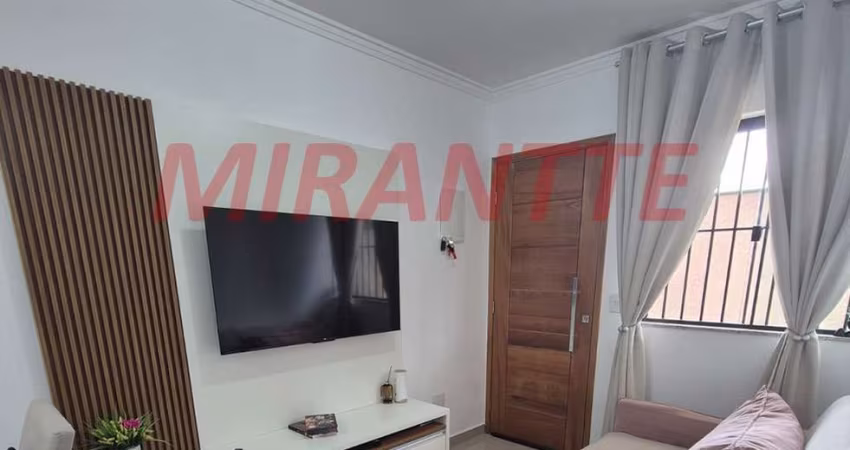 Apartamento de 45m² com 2 quartos em Vila Nivi